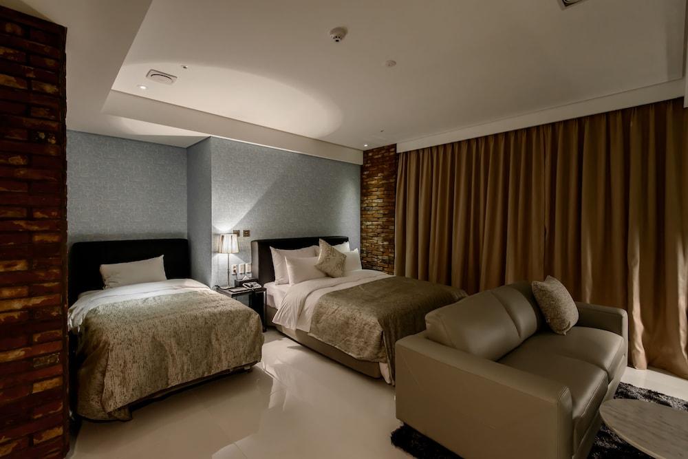 Jb Design Hotel Пусан Экстерьер фото
